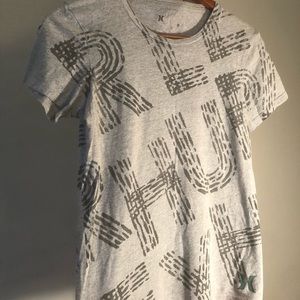 Hurley t-shirt